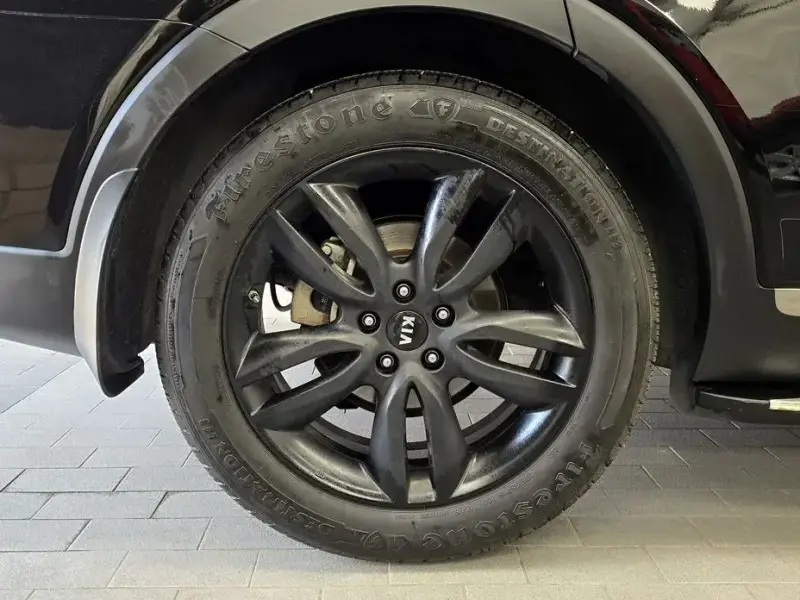 2017 Kia Sorento с пробегом 141 784 км