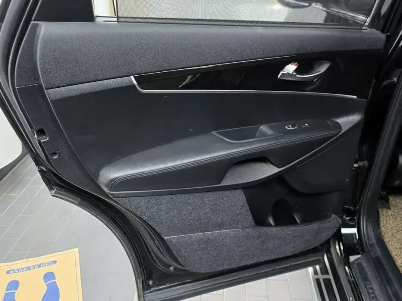 2017 Kia Sorento с пробегом 141 784 км