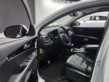 2018 Kia Sorento с пробегом 120 966 км