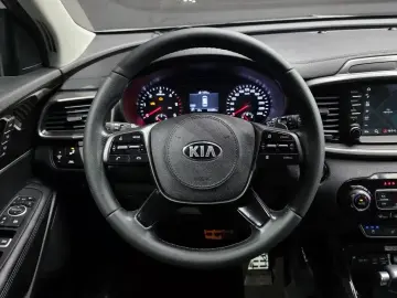 2018 Kia Sorento с пробегом 120 966 км