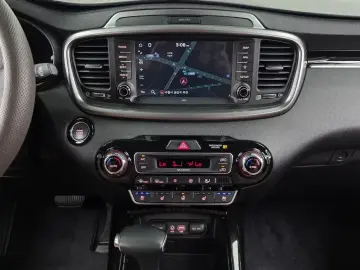 2017 Kia Sorento с пробегом 74 658 км