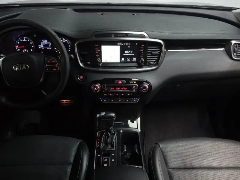 2020 Kia Sorento с пробегом 49 461 км