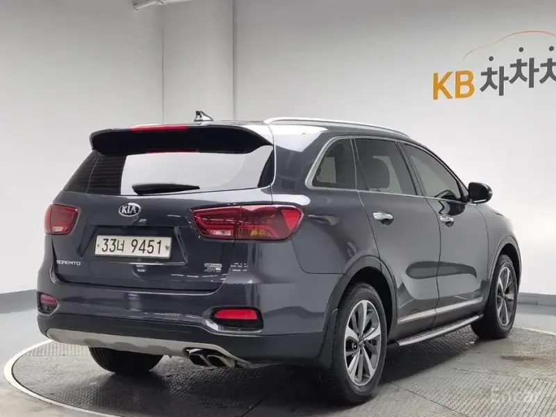 2017 Kia Sorento с пробегом 151 011 км
