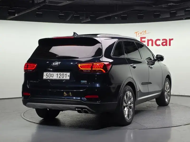 2017 Kia Sorento с пробегом 68 611 км