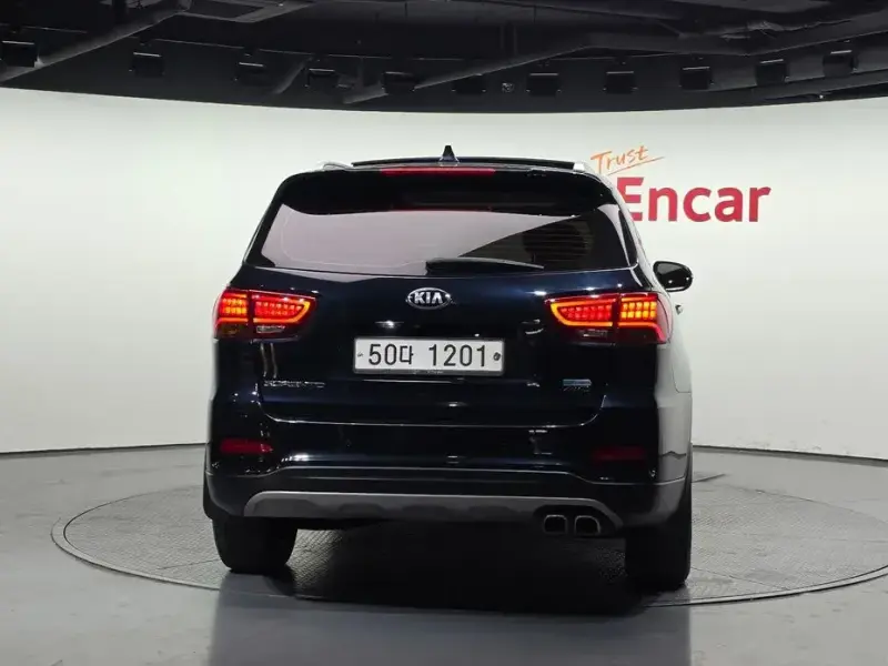 2017 Kia Sorento с пробегом 68 611 км