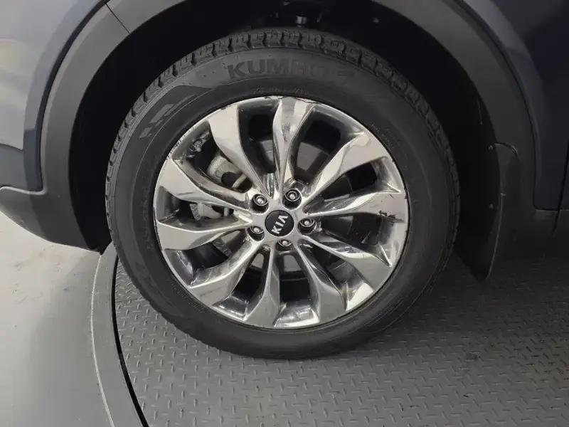 2017 Kia Sorento с пробегом 68 611 км