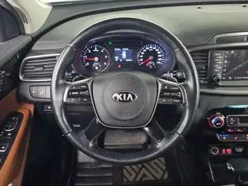 2017 Kia Sorento с пробегом 144 444 км