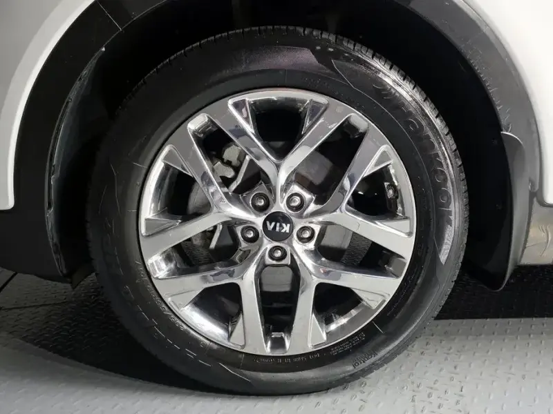 2019 Kia Sorento с пробегом 49 793 км