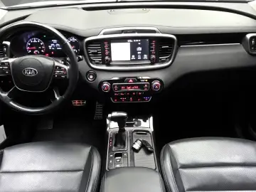 2019 Kia Sorento с пробегом 49 793 км