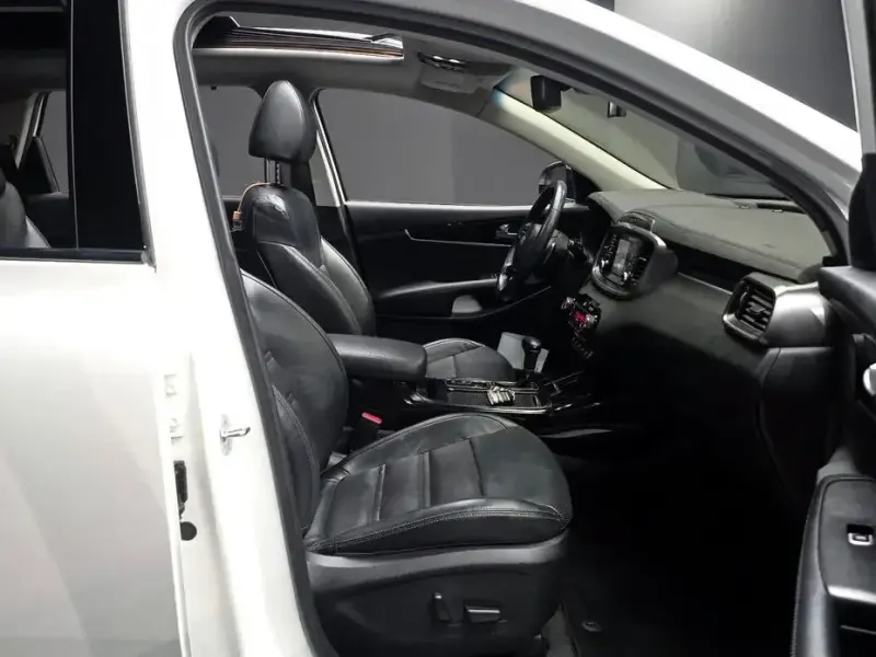 2019 Kia Sorento с пробегом 49 793 км