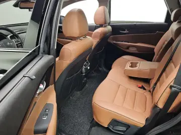2018 Kia Sorento с пробегом 106 363 км