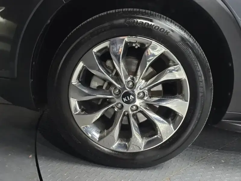 2018 Kia Sorento с пробегом 82 067 км