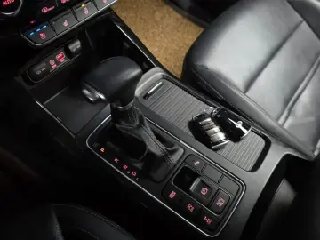 2018 Kia Sorento с пробегом 82 067 км