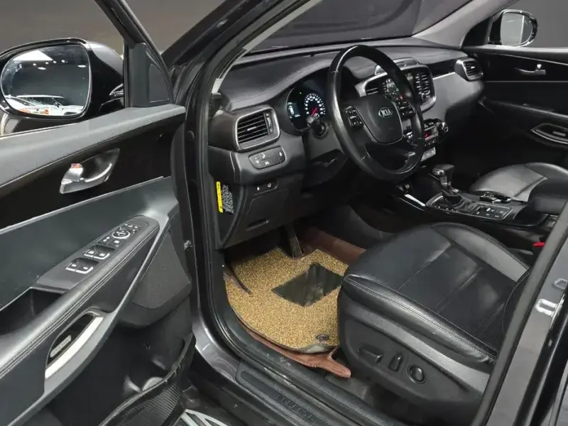2018 Kia Sorento с пробегом 82 067 км