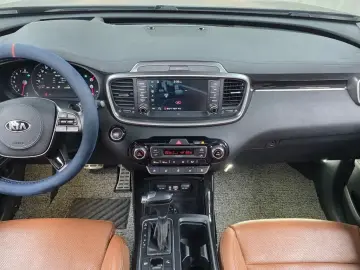 2019 Kia Sorento с пробегом 120 836 км