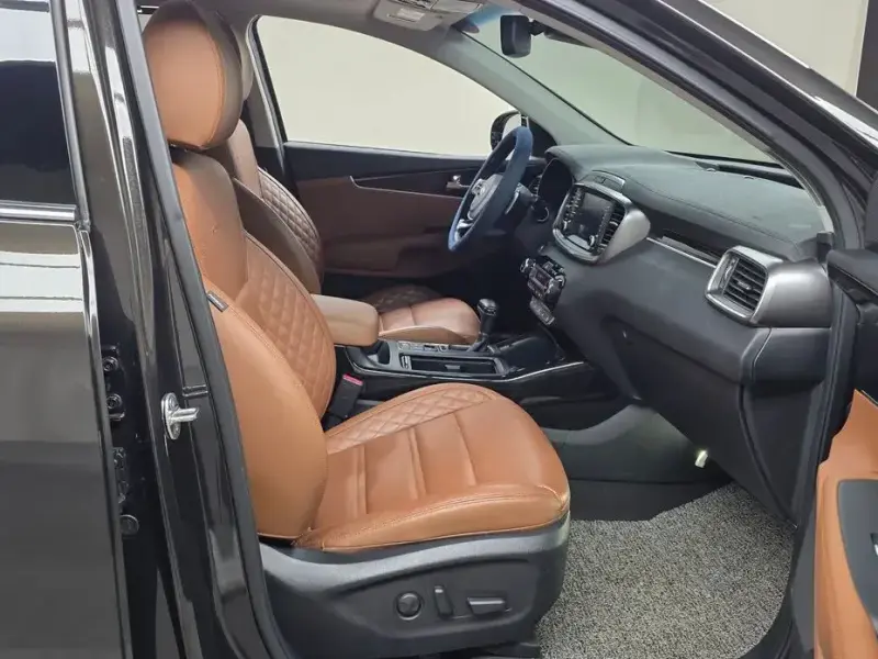 2019 Kia Sorento с пробегом 120 836 км