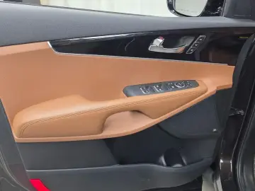 2019 Kia Sorento с пробегом 120 836 км
