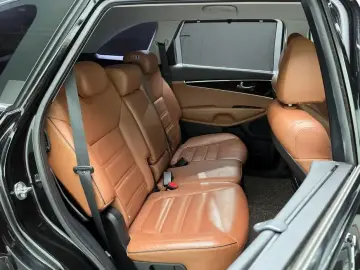 2019 Kia Sorento с пробегом 90 469 км