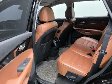 2019 Kia Sorento с пробегом 90 469 км