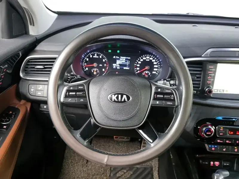 2019 Kia Sorento с пробегом 90 469 км