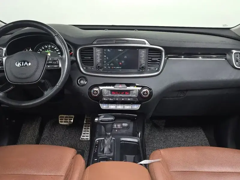 2018 Kia Sorento с пробегом 68 672 км
