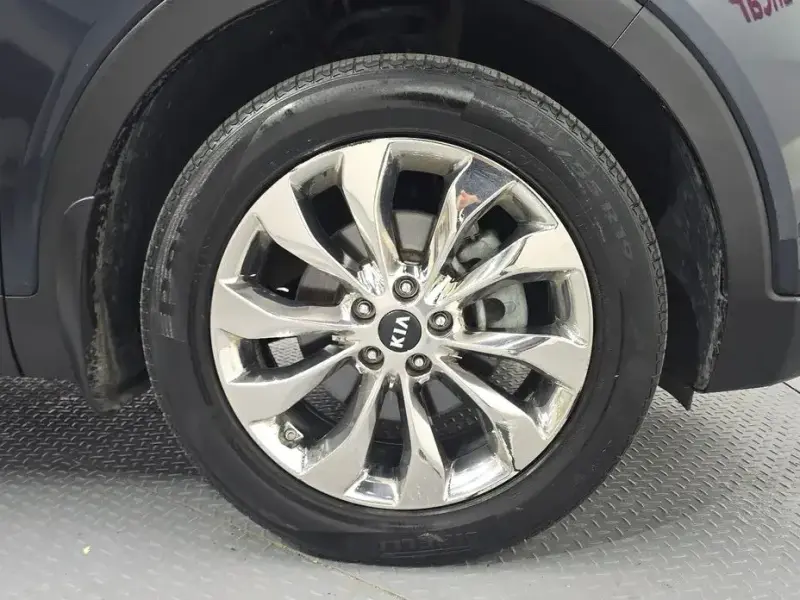 2018 Kia Sorento с пробегом 68 672 км