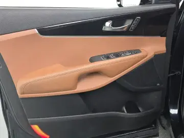 2018 Kia Sorento с пробегом 68 672 км