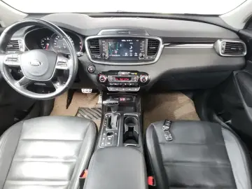 2018 Kia Sorento с пробегом 106 979 км