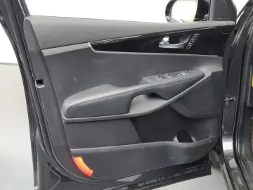 2018 Kia Sorento с пробегом 106 979 км