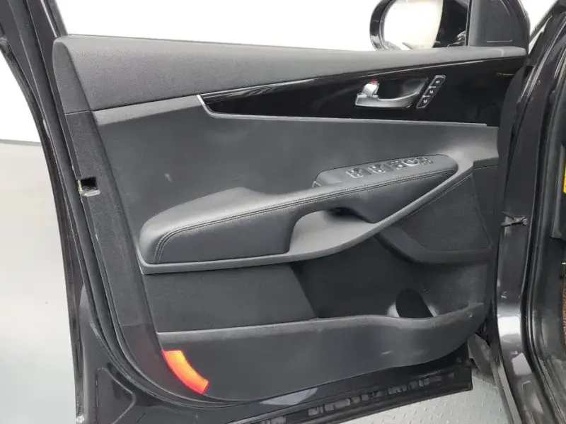 2018 Kia Sorento с пробегом 106 979 км