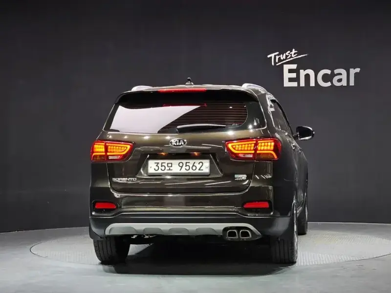 2017 Kia Sorento с пробегом 97 476 км