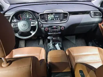 2017 Kia Sorento с пробегом 97 476 км