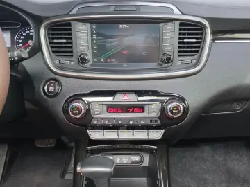 2018 Kia Sorento с пробегом 122 403 км