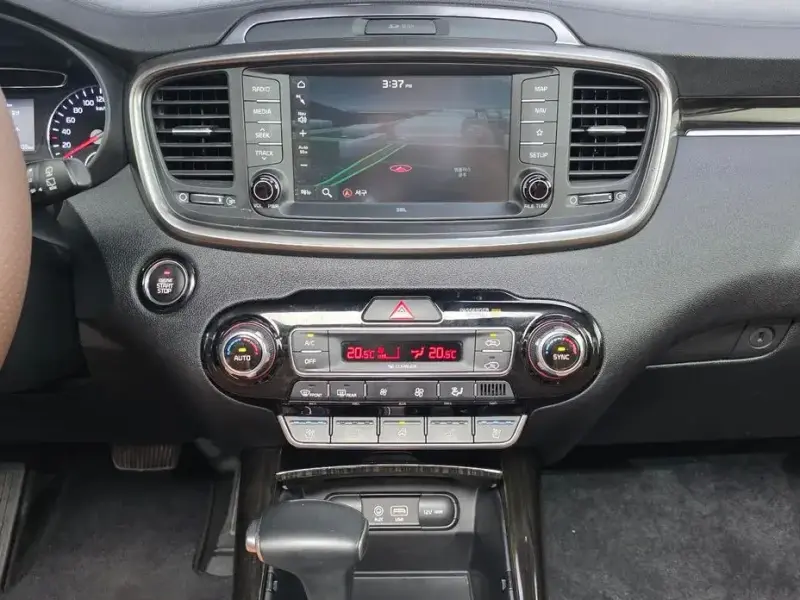 2018 Kia Sorento с пробегом 122 403 км