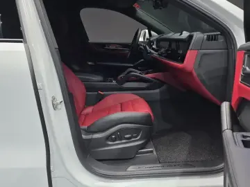 2025 Porsche Cayenne с пробегом 4 186 км