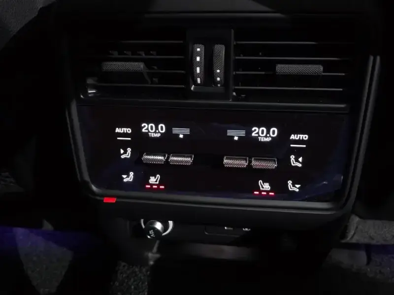 2025 Porsche Cayenne с пробегом 4 186 км