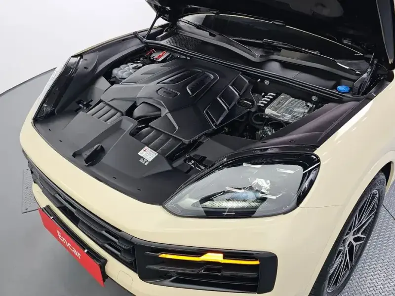 2024 Porsche Cayenne с пробегом 8 664 км