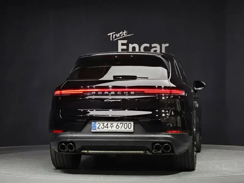 2024 Porsche Cayenne с пробегом 13 858 км