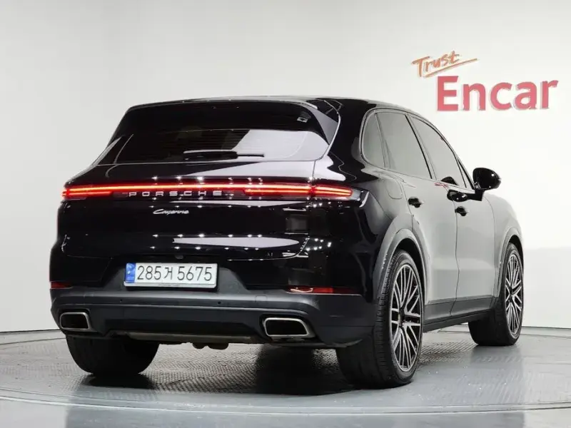 2024 Porsche Cayenne с пробегом 31 027 км