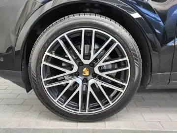 2024 Porsche Cayenne с пробегом 31 027 км