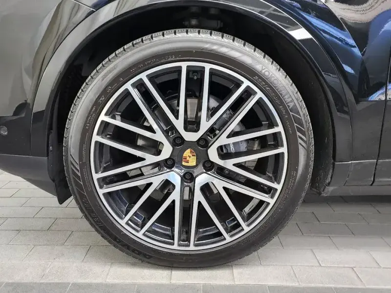 2024 Porsche Cayenne с пробегом 31 027 км