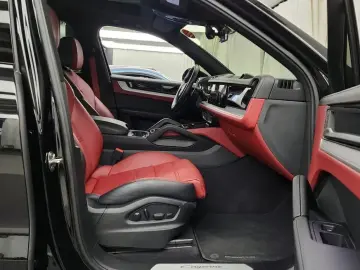 2024 Porsche Cayenne с пробегом 31 027 км
