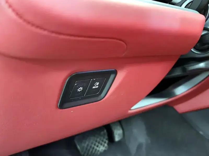 2024 Porsche Cayenne с пробегом 31 027 км