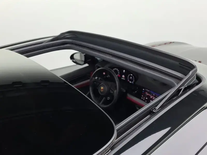 2024 Porsche Cayenne с пробегом 10 927 км