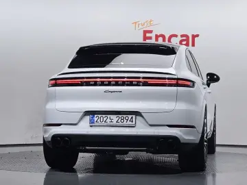 2024 Porsche Cayenne с пробегом 4 165 км