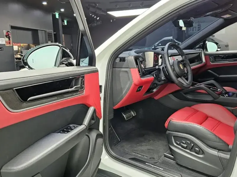 2024 Porsche Cayenne с пробегом 4 165 км