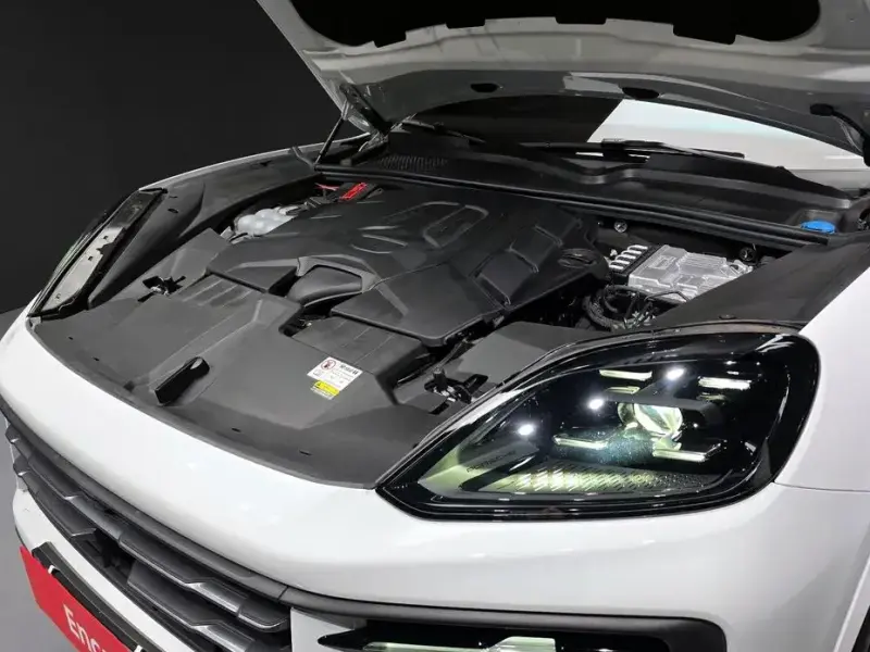 2024 Porsche Cayenne с пробегом 10 644 км
