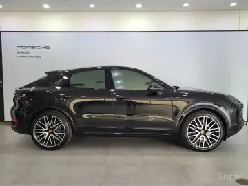 2025 Porsche Cayenne с пробегом 27 330 км