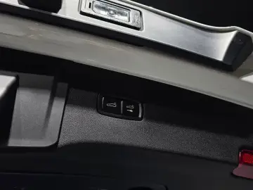 2024 Porsche Cayenne с пробегом 10 644 км