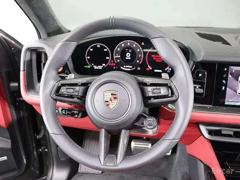 2025 Porsche Cayenne с пробегом 6 410 км